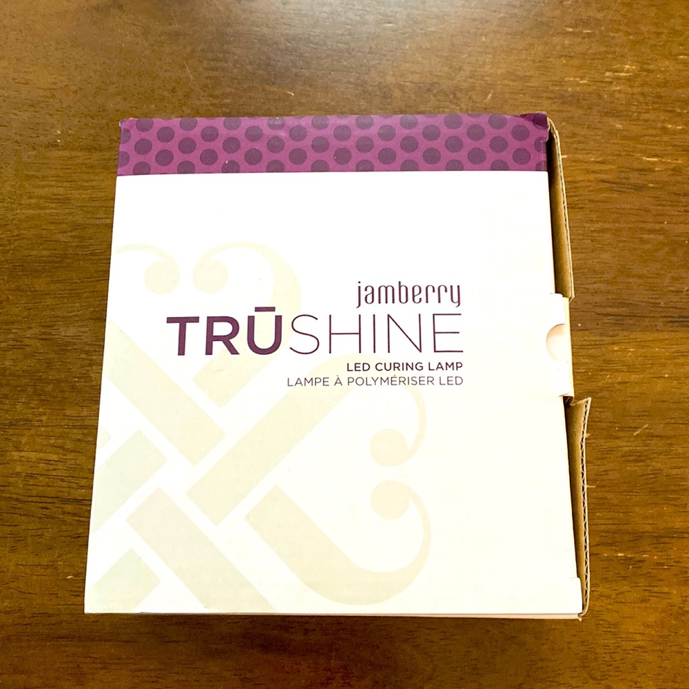 Jam berry TruShine LED curing lamp BNIB